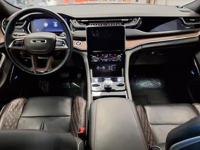 2023 Jeep Grand Cherokee Summit