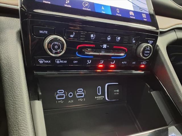 2023 Jeep Grand Cherokee Summit