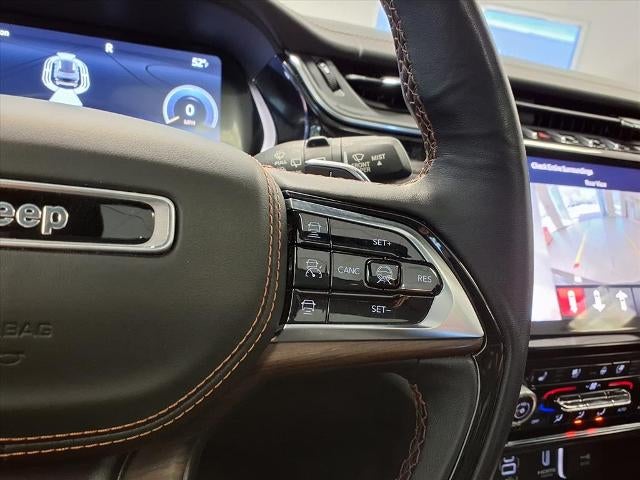 2023 Jeep Grand Cherokee Summit