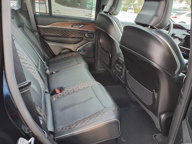 2023 Jeep Grand Cherokee Summit