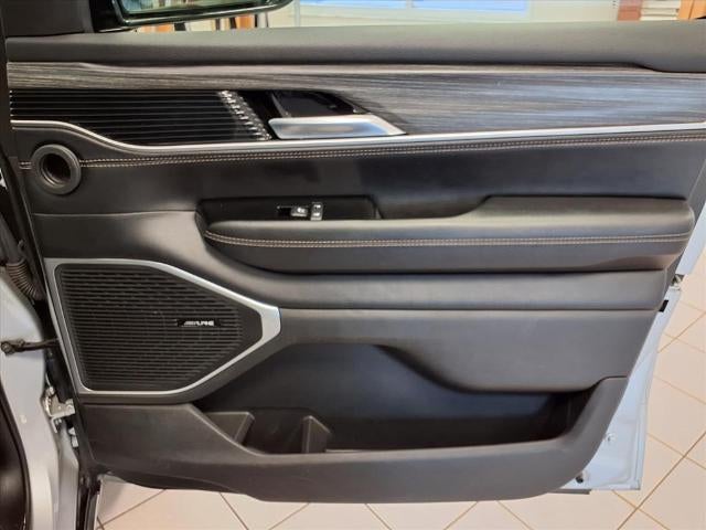 2023 Jeep Wagoneer Series III