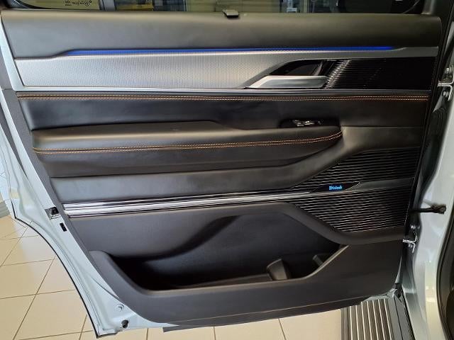 2023 Jeep Grand Wagoneer Series III