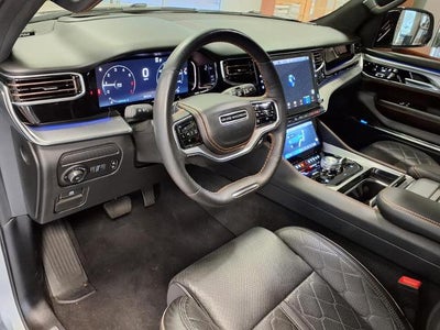 2023 Jeep Grand Wagoneer Series III