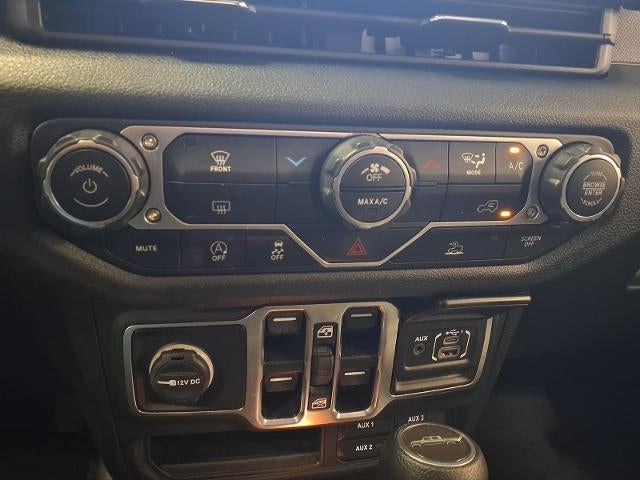 2025 Jeep Gladiator Nighthawk