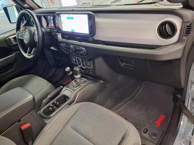 2025 Jeep Gladiator Nighthawk