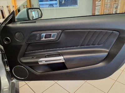 2021 Ford Mustang EcoBoost