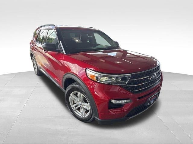 2023 Ford Explorer XLT RWD's photo