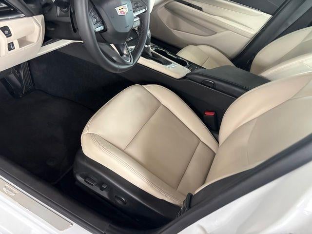 2025 Cadillac CT4 Luxury