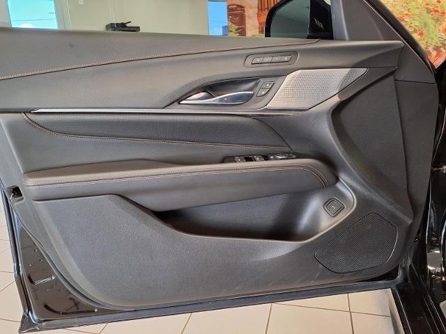 2022 Cadillac CT4-V Base