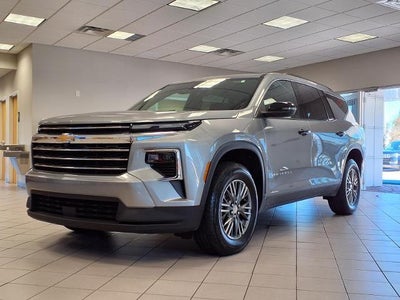 2025 Chevrolet Traverse LT