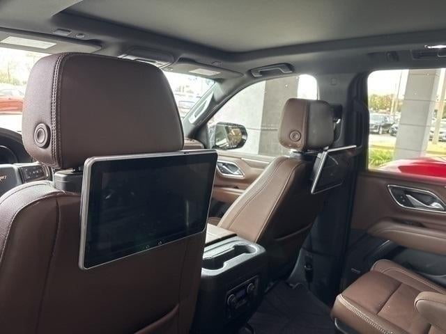 2022 Chevrolet Suburban High Country