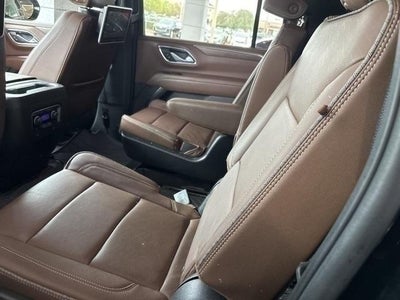 2022 Chevrolet Suburban High Country