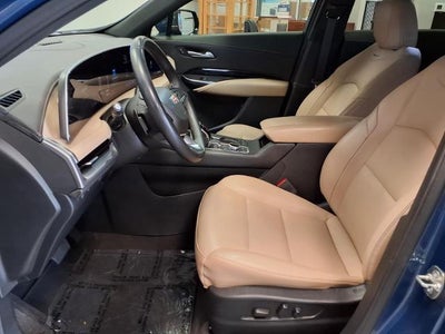 2024 Cadillac XT4 Luxury