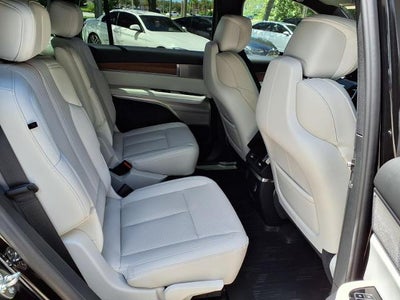 2027 Cadillac VISTIQ Luxury