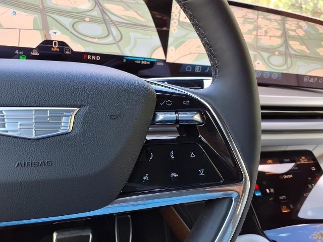 2027 Cadillac VISTIQ Luxury