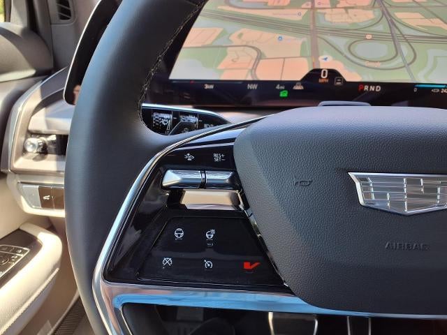 2027 Cadillac VISTIQ Luxury