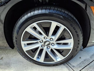 2027 Cadillac VISTIQ Luxury