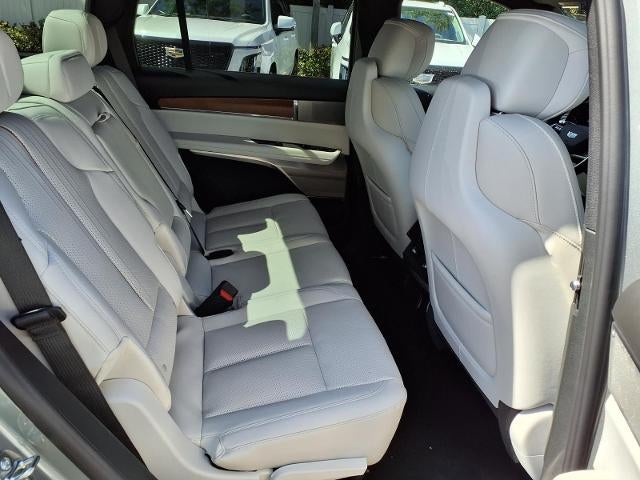 2027 Cadillac VISTIQ Luxury