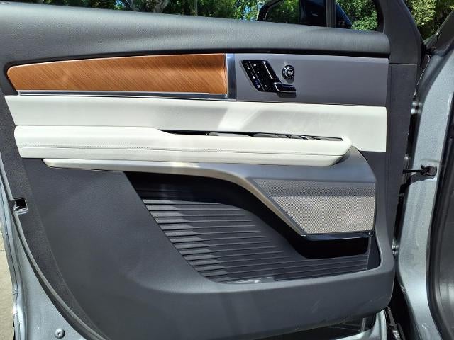 2027 Cadillac VISTIQ Luxury