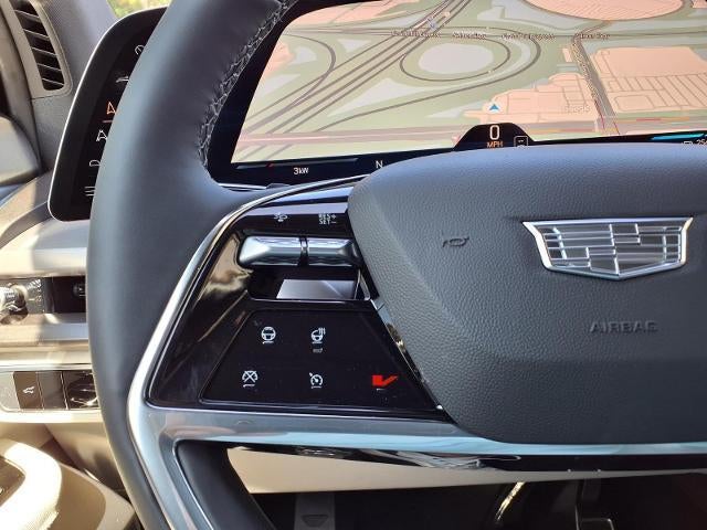 2027 Cadillac VISTIQ Luxury