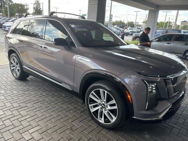 2026 Cadillac VISTIQ Luxury