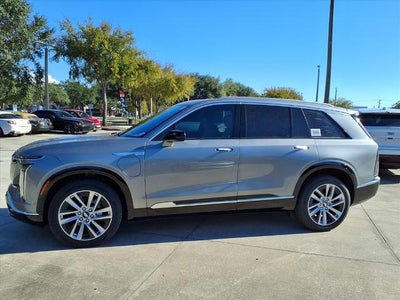 2026 Cadillac VISTIQ Luxury