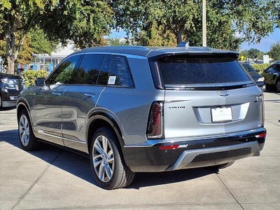 2026 Cadillac VISTIQ Luxury