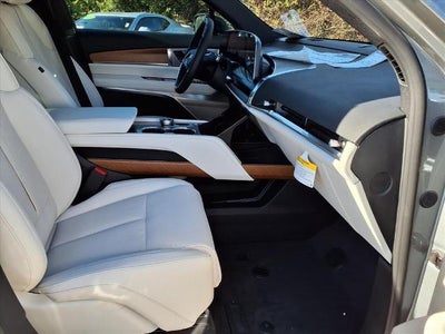 2026 Cadillac VISTIQ Luxury