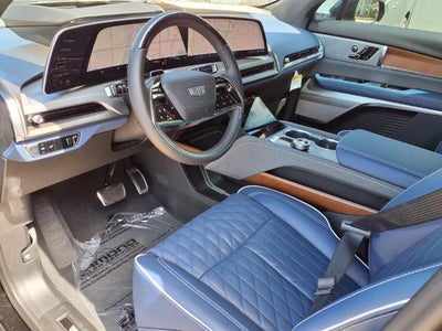 2026 Cadillac VISTIQ Premium Luxury