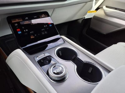 2027 Cadillac VISTIQ Sport