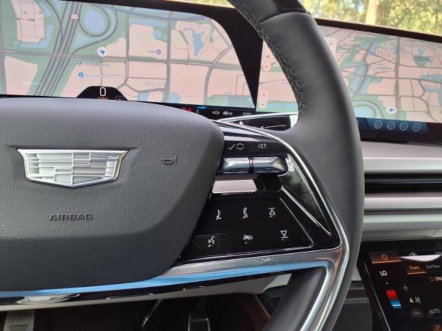 2027 Cadillac VISTIQ Sport