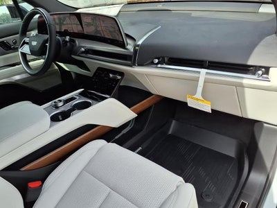 2027 Cadillac VISTIQ Sport