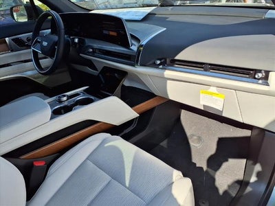 2026 Cadillac VISTIQ Sport