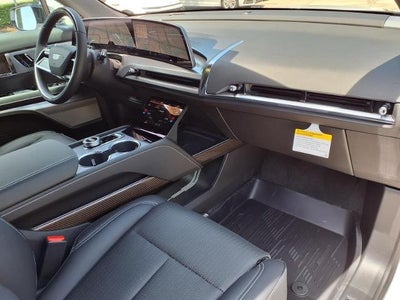 2027 Cadillac VISTIQ Sport