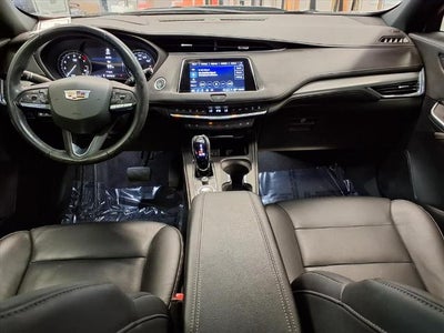 2023 Cadillac XT4 Premium Luxury