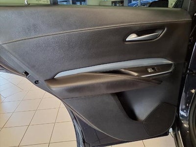 2023 Cadillac XT4 Premium Luxury