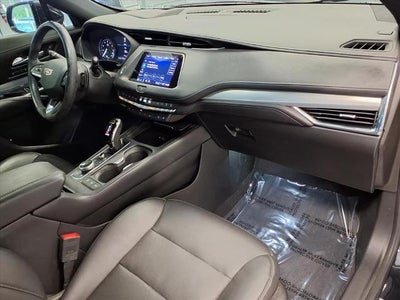 2023 Cadillac XT4 Premium Luxury