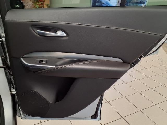 2021 Cadillac XT4 FWD Premium Luxury