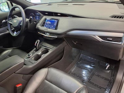 2021 Cadillac XT4 FWD Premium Luxury