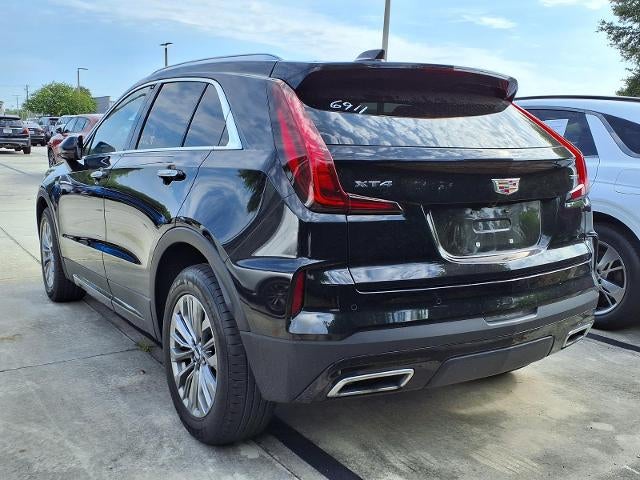 2025 Cadillac XT4 Premium Luxury