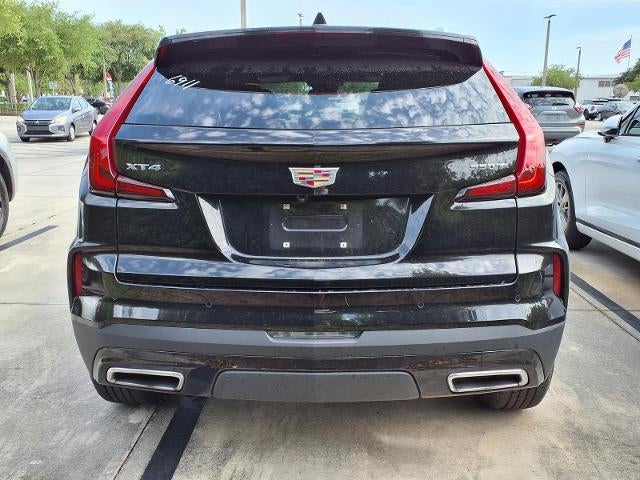 2025 Cadillac XT4 Premium Luxury