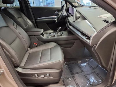 2025 Cadillac XT4 Premium Luxury