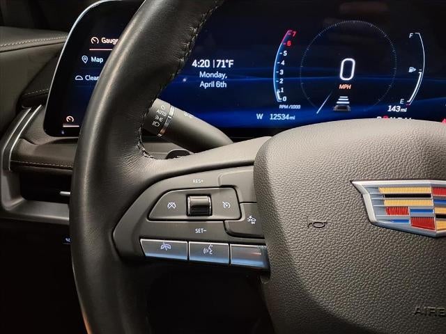 2025 Cadillac XT4 Premium Luxury
