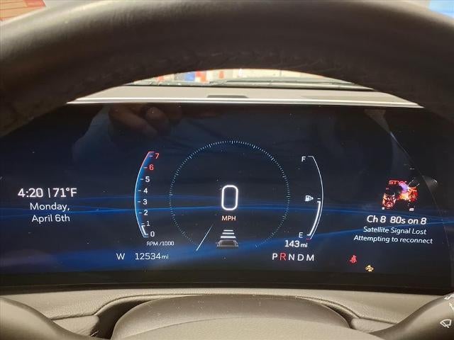 2025 Cadillac XT4 Premium Luxury