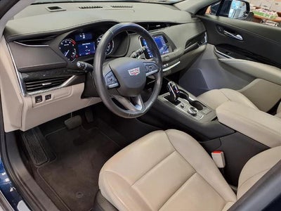 2021 Cadillac XT4 Premium Luxury