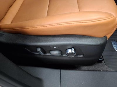 2023 Cadillac XT4 FWD Premium Luxury
