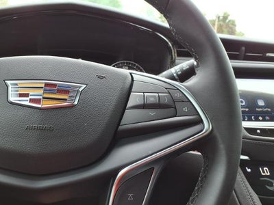 2026 Cadillac XT5 Luxury