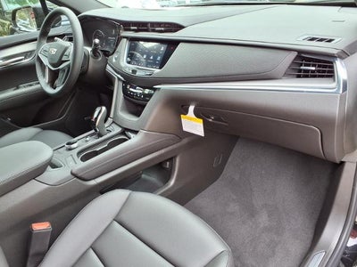 2026 Cadillac XT5 Luxury