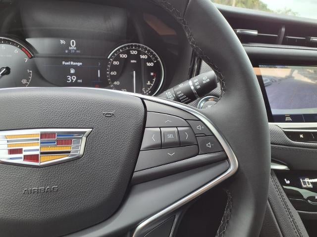 2026 Cadillac XT5 Luxury