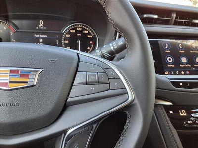 2025 Cadillac XT5 Luxury